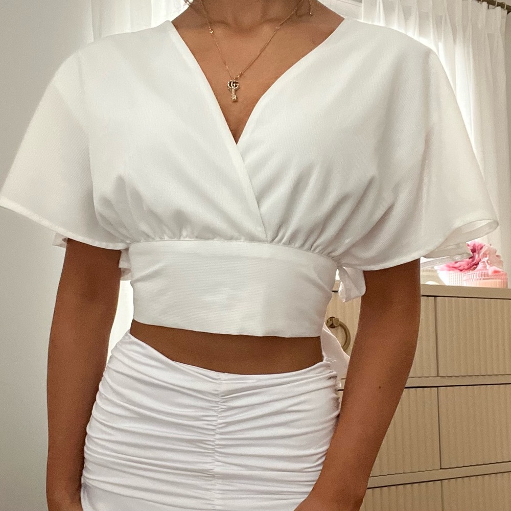 white cropped blouse